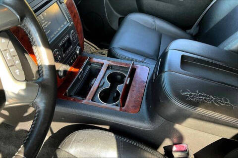 2014 Chevrolet Suburban LTZ