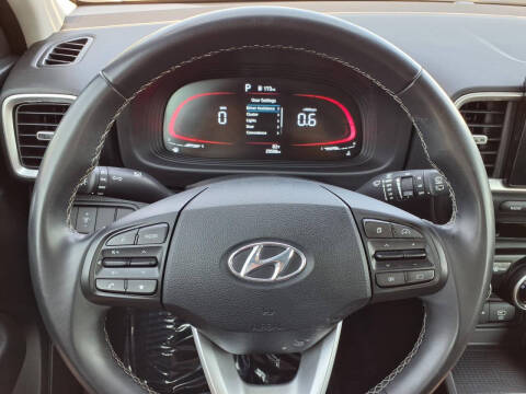 2025 Hyundai Venue SEL