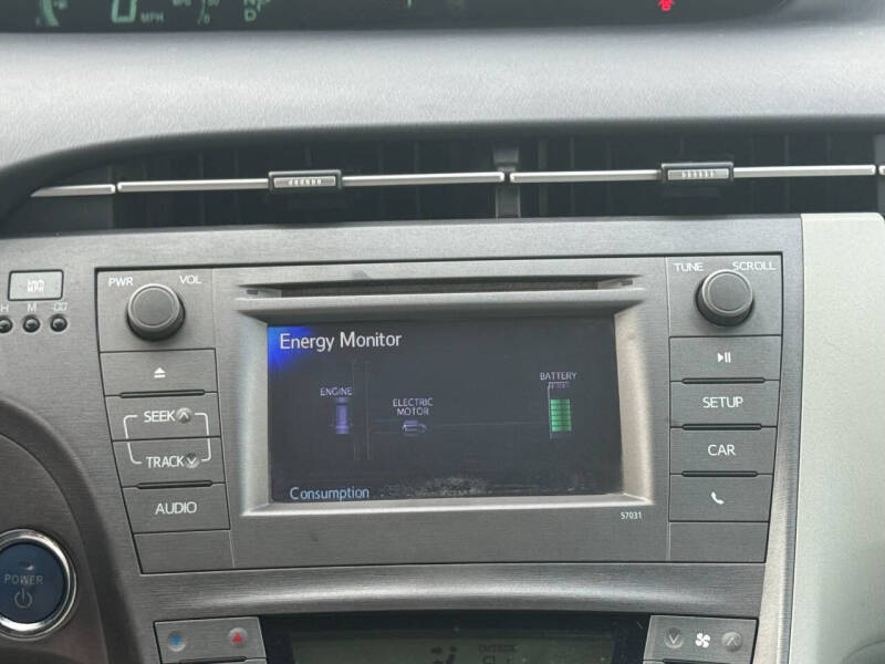 2012 Toyota Prius Two