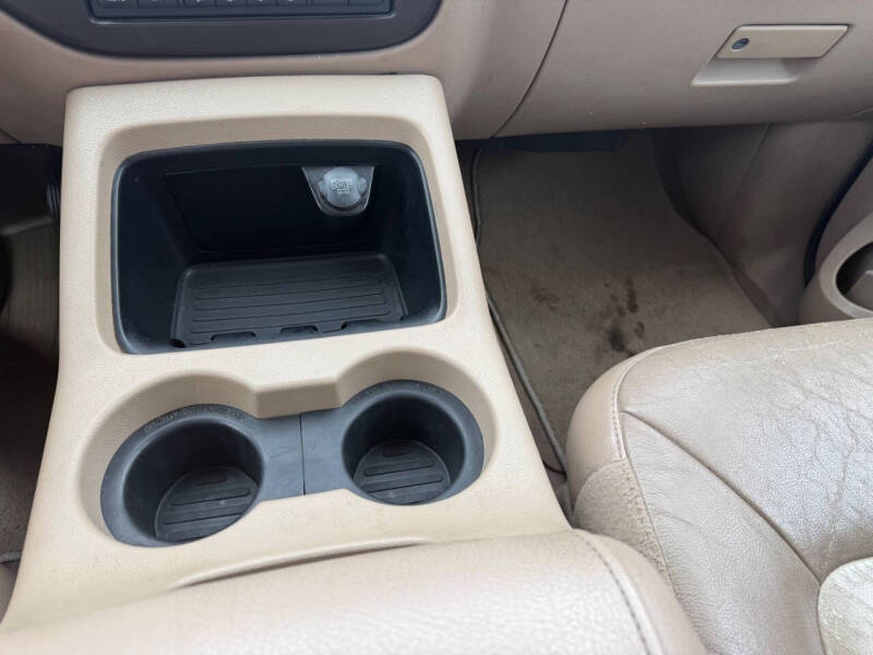 2004 Ford Expedition Eddie Bauer