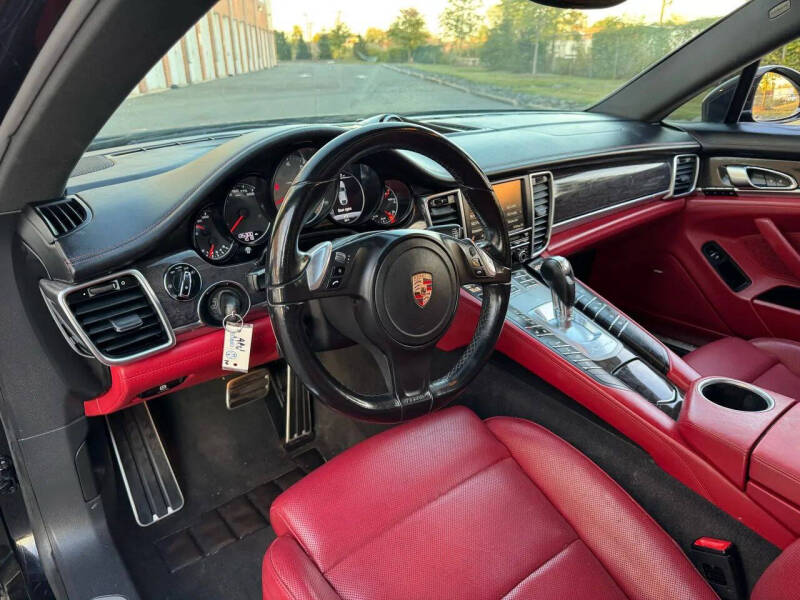 2015 Porsche Panamera
