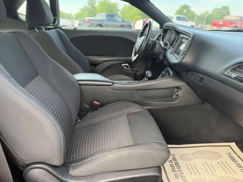 2019 Dodge Challenger SXT