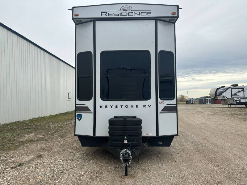 2024 Keystone Residence 401 FLFT for sale at Lakota RV - New Park Trailers in Lakota ND