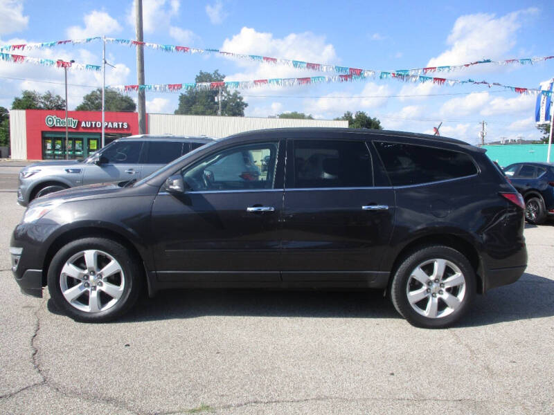2017 Chevrolet Traverse LT