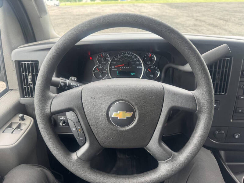 2026 Chevrolet Express 2500