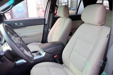 2015 Ford Explorer