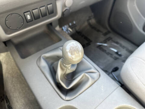 2012 Nissan Frontier S