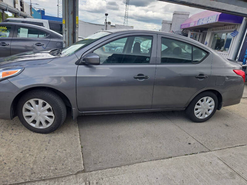2016 Nissan Versa 1.6 S Plus