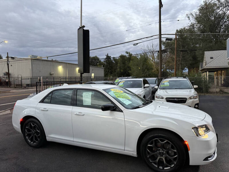 2018 Chrysler 300 Touring L