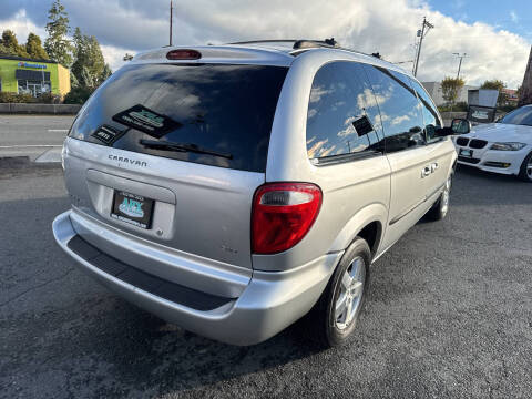 2005 Dodge Caravan SXT