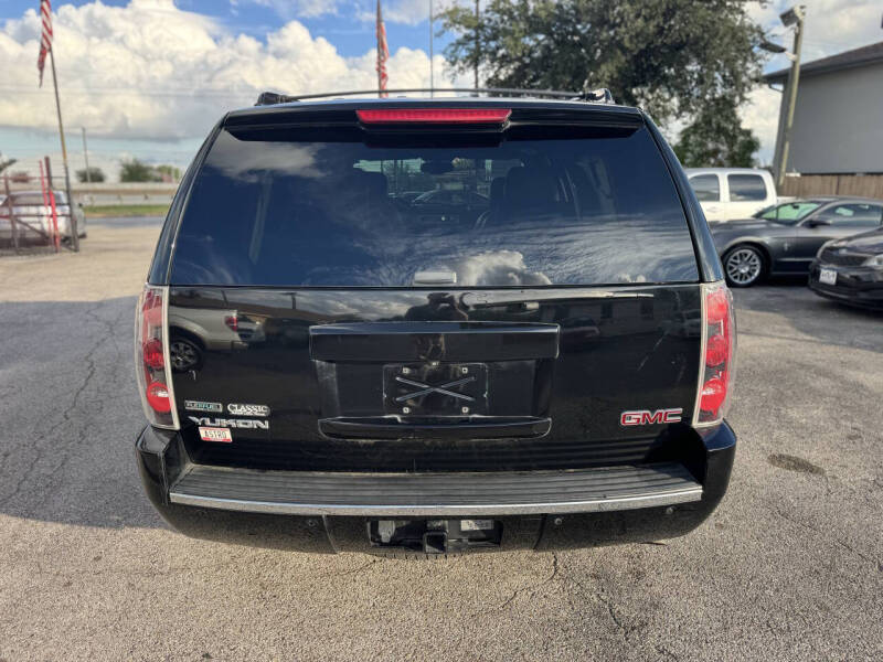 2011 GMC Yukon Denali