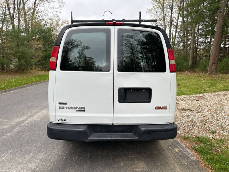 2011 GMC Savana 2500