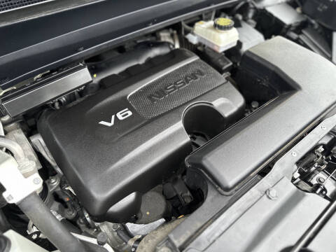 2020 Nissan Pathfinder SV