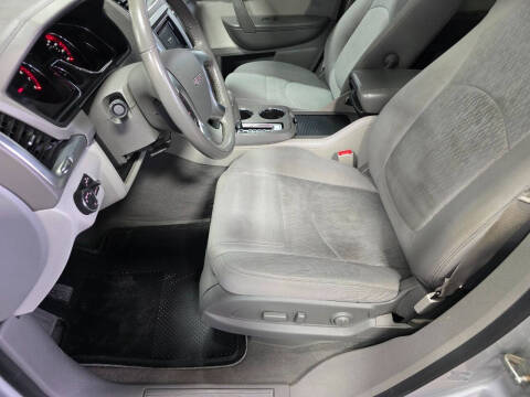 2013 GMC Acadia SLE-2