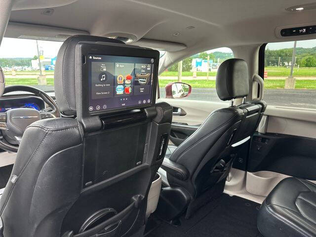 2018 Chrysler Pacifica Touring L Plus