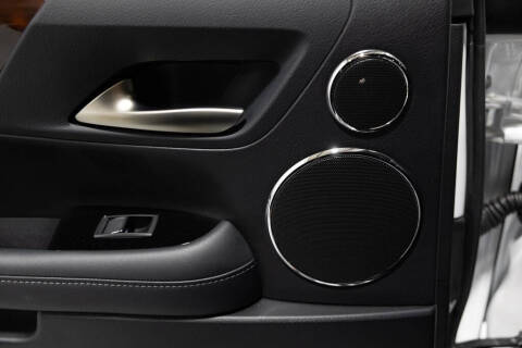 2021 Lexus LX 570 Three-Row