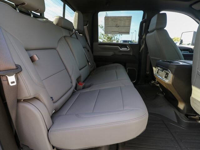 2025 GMC Sierra 2500HD