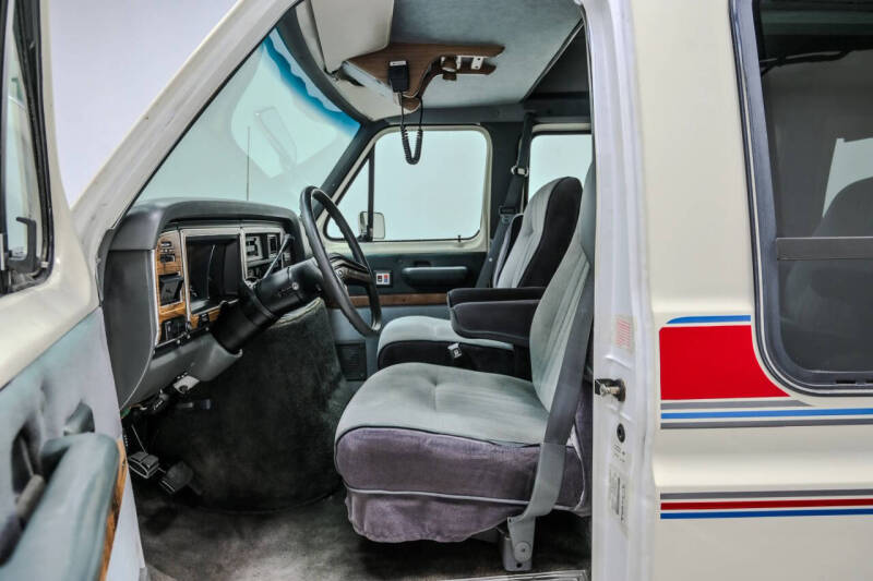 1990 Ford E-Series E-150