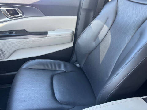 2024 Kia Carnival