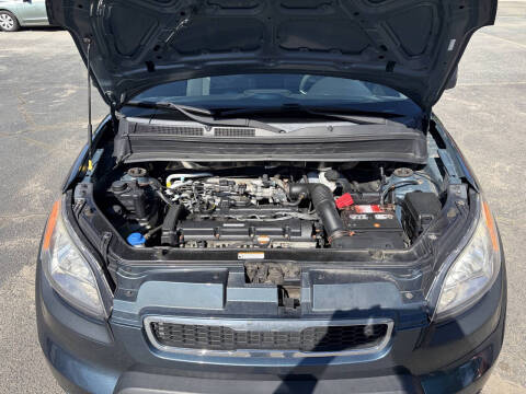 2011 Kia Soul +