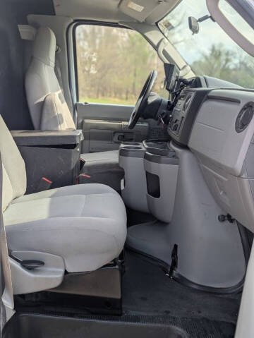 2012 Ford E-Series