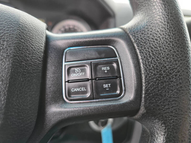 2017 RAM 1500 Express