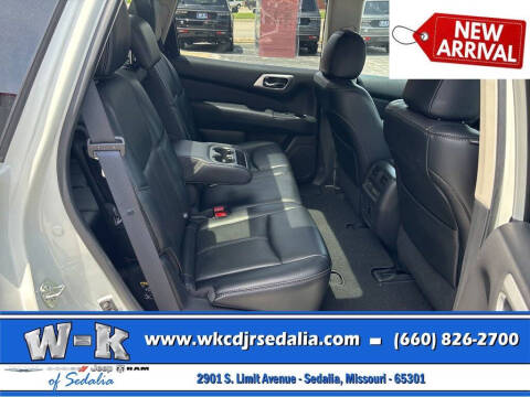2017 Nissan Pathfinder Platinum