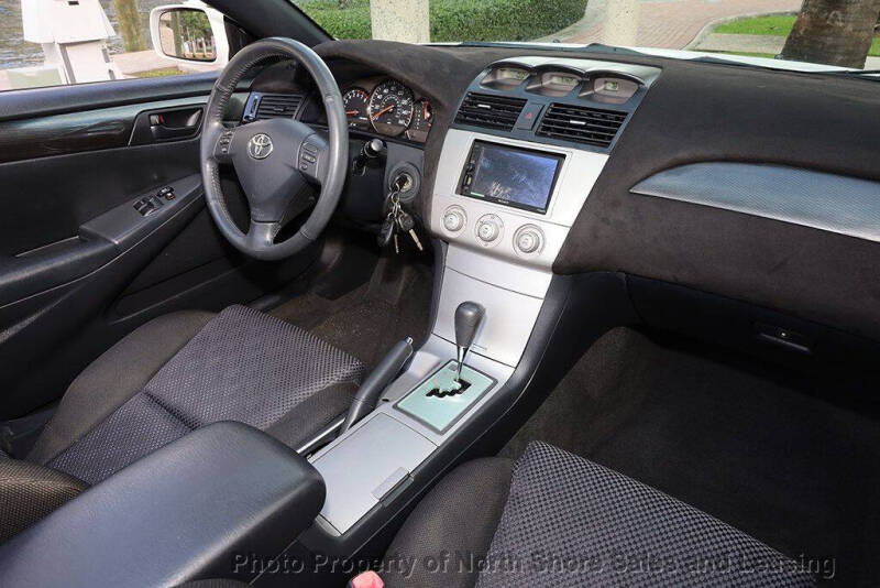 2005 Toyota Camry Solara