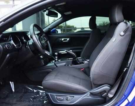 2015 Ford Mustang V6