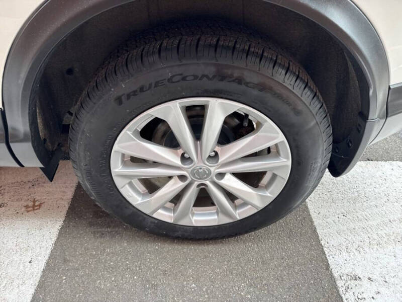 2017 Nissan Rogue Sport