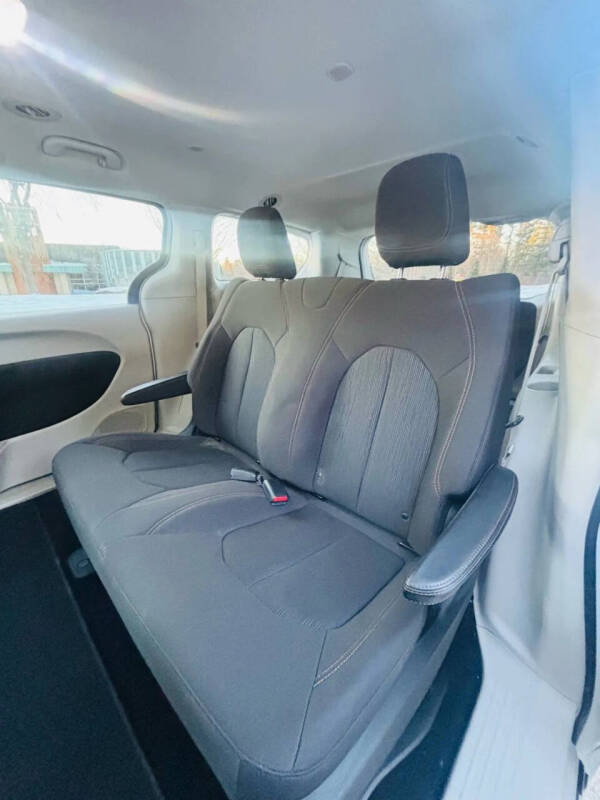 2018 Chrysler Pacifica L