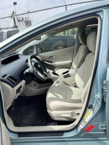 2015 Toyota Prius Five