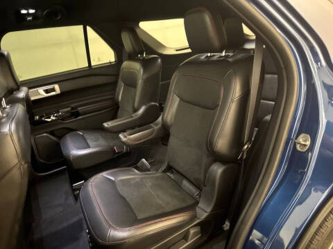 2022 Ford Explorer ST-Line