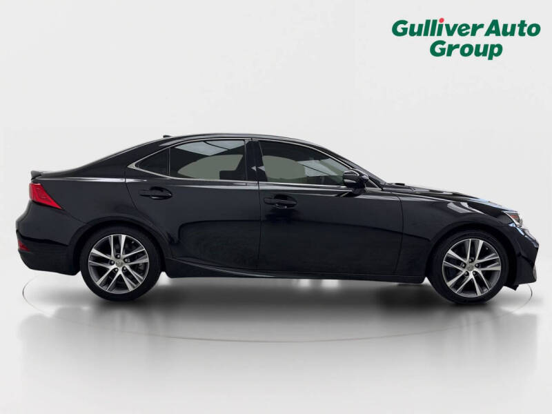 2020 Lexus IS 300
