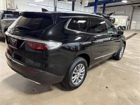 2022 Buick Enclave Essence