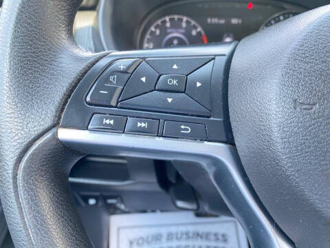 2022 Nissan Kicks SV