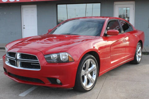 2012 Dodge Charger for sale at Texas Luxury Auto in Cedar Hill TX