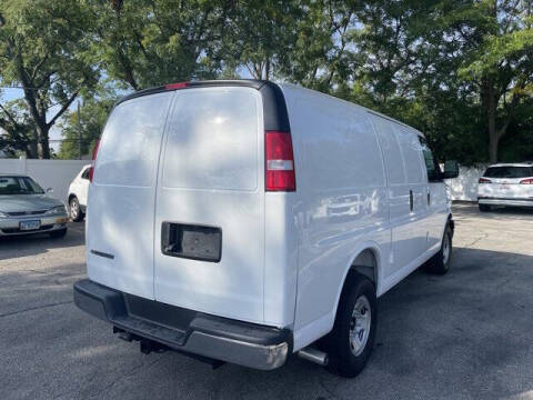2025 Chevrolet Express 2500