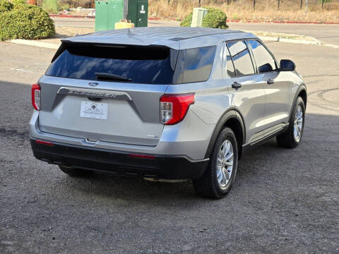 2020 Ford Explorer