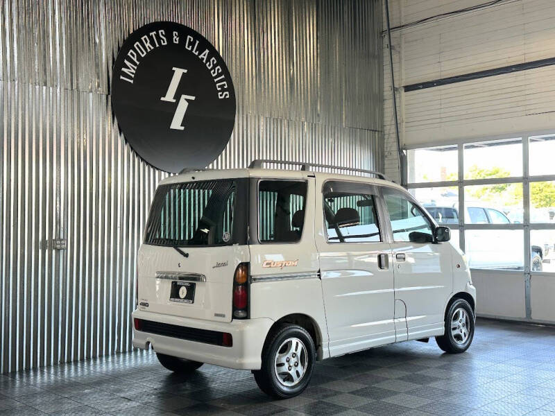 2000 Daihatsu Atrai