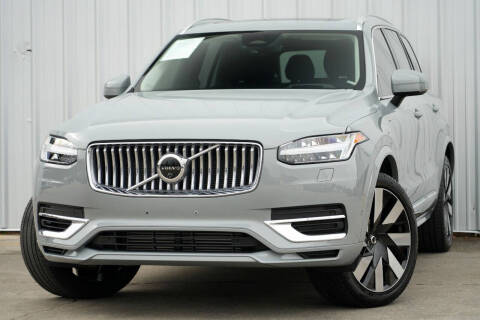 2024 Volvo XC90 Recharge T8 Ultimate Bright Theme 7P