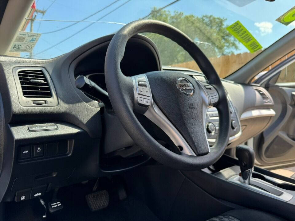 2018 Nissan Altima for sale at Falasteen Motors in La Place, LA