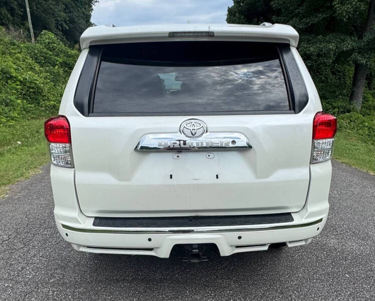 2011 Toyota 4Runner SR5