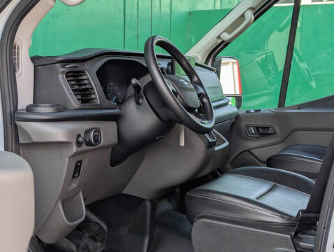 2024 Ford Transit 250