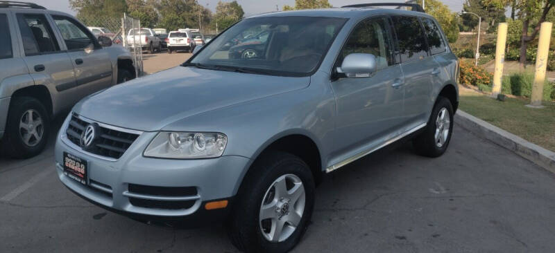 2004 Volkswagen Touareg for sale at CAR EZ MOTORS in Riverside CA