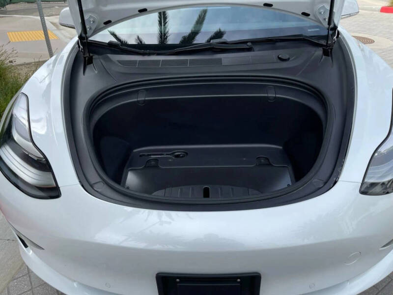 2020 Tesla Model 3 Standard Range Plus