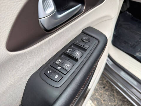 2018 Chrysler Pacifica Touring L Plus