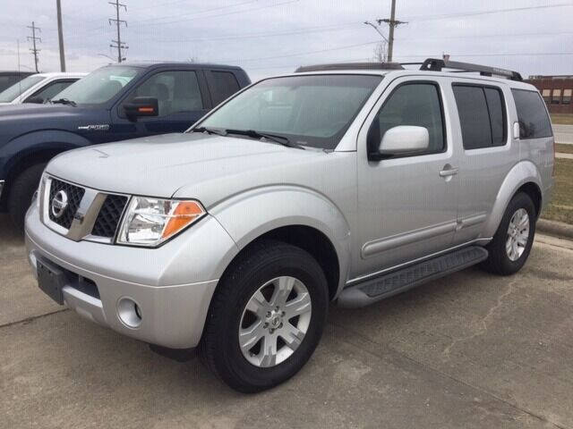 Used 2007 Nissan Pathfinder LE with VIN 5N1AR18W17C602841 for sale in Farina, IL