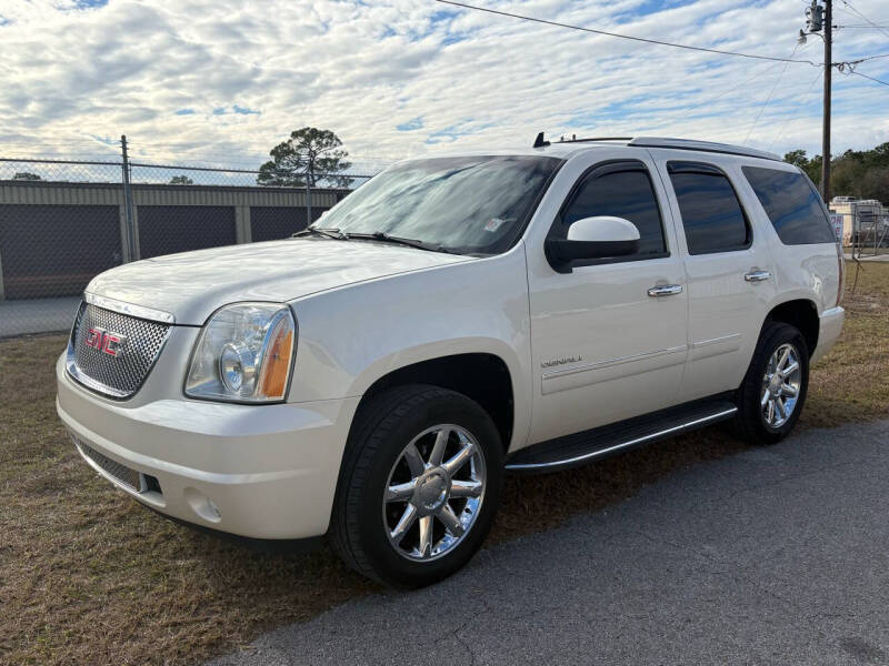 2014 GMC Yukon for sale at Showtime Rides in Inverness FL