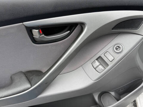 2013 Hyundai Elantra Coupe GS